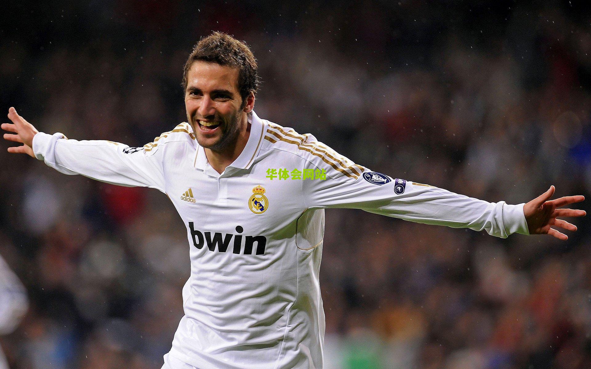 国际足联重拳出击，马来西亚伪造归化文件遭严惩 七名球员被禁赛一年